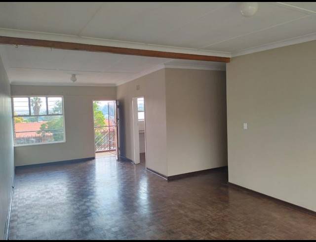 2 BEDROOM PROPERTY TO RENT IN FLORIDA